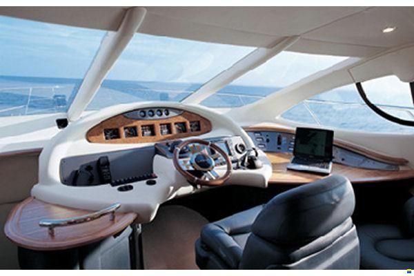 Azimut 55E