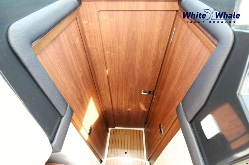 Quicksilver Activ 855 Cruiser
