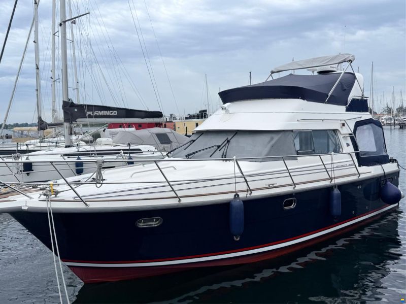 Nimbus 380 Carisma