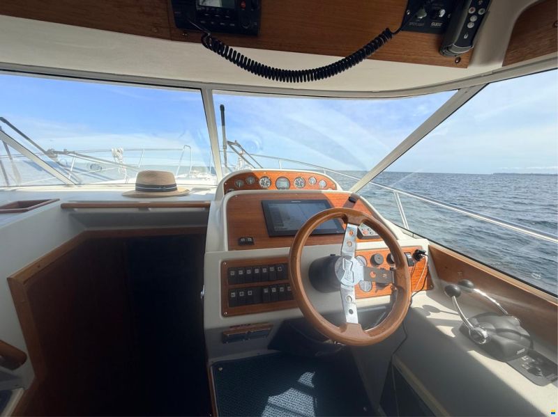 Nimbus 380 Carisma