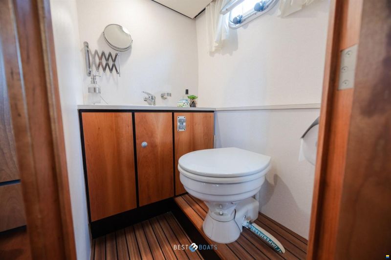Linssen Grand Sturdy 34.9 AC