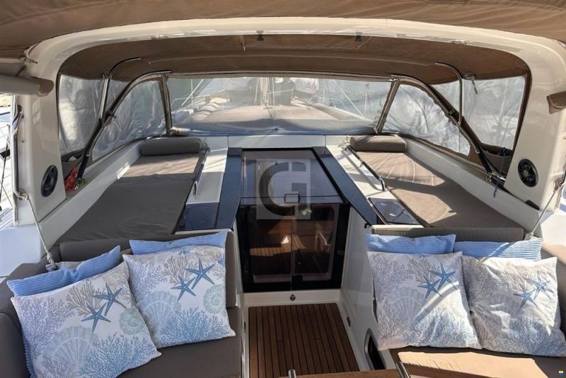 Beneteau Oceanis 55