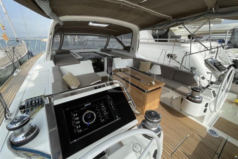 Beneteau Oceanis 55