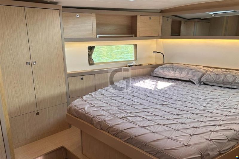 Beneteau Oceanis 55