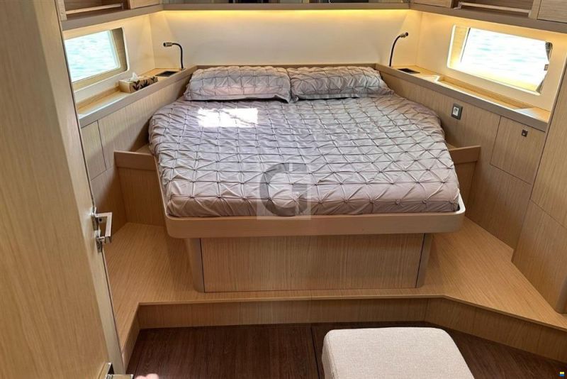 Beneteau Oceanis 55