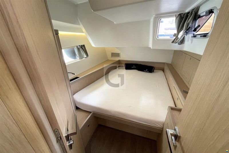 Beneteau Oceanis 55