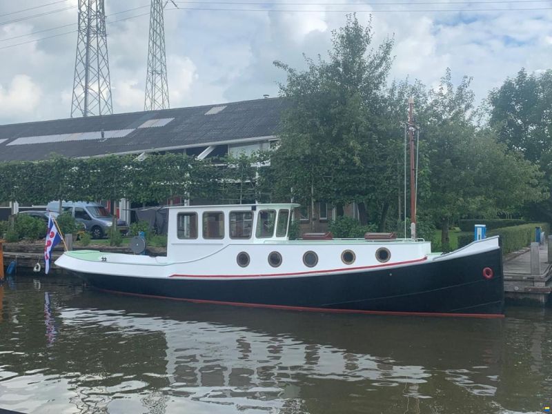 Amsterdamse Sleepboot 13.00