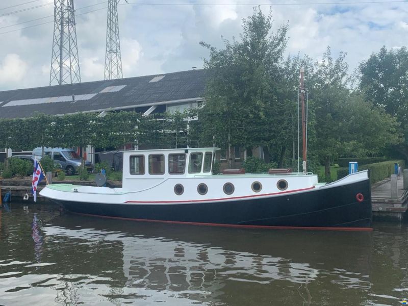 Amsterdamse Sleepboot 13.00