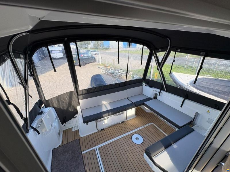 Jeanneau Merry Fisher 795