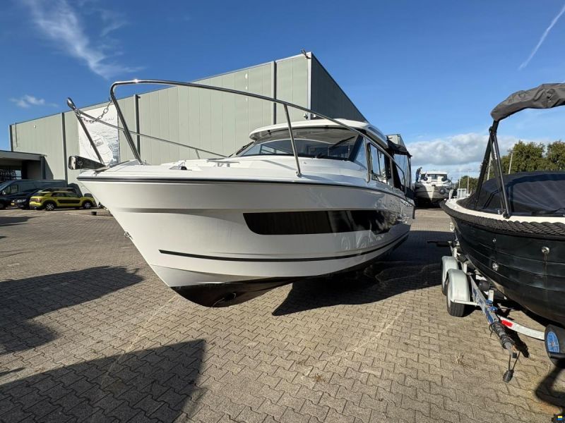 Jeanneau Merry Fisher 795
