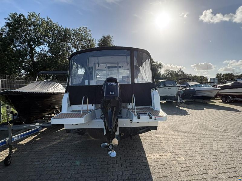 Jeanneau Merry Fisher 795