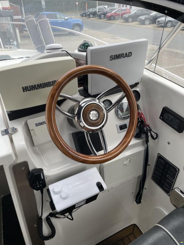 Örnvik 630 WA Commander med F175 hk Mercury-EFI