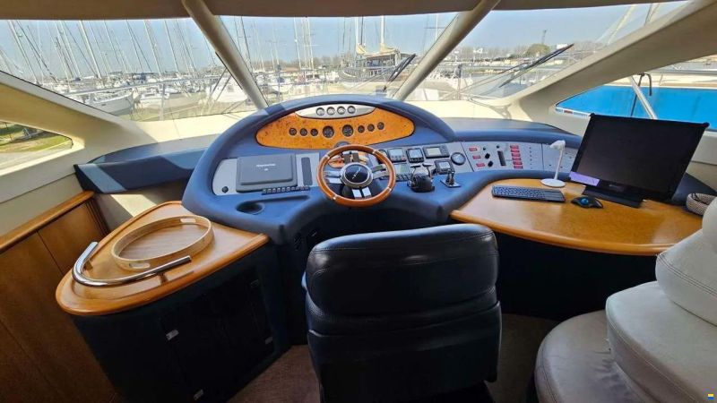 Azimut 62 evolution
