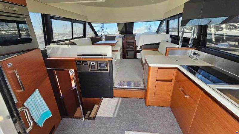 jeanneau yacht PRESTIGE 450