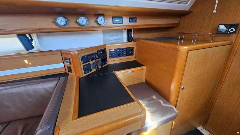 JEANNEAU YACHTS 53