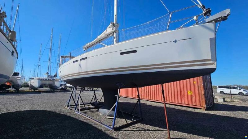 JEANNEAU YACHTS SUN ODYSSEY 409