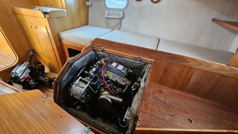 JFA PETREL 42