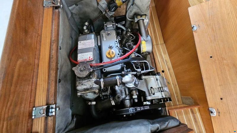 JFA PETREL 42