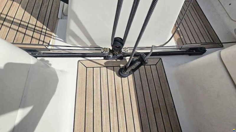 Dufour 34 PERFORMANCE