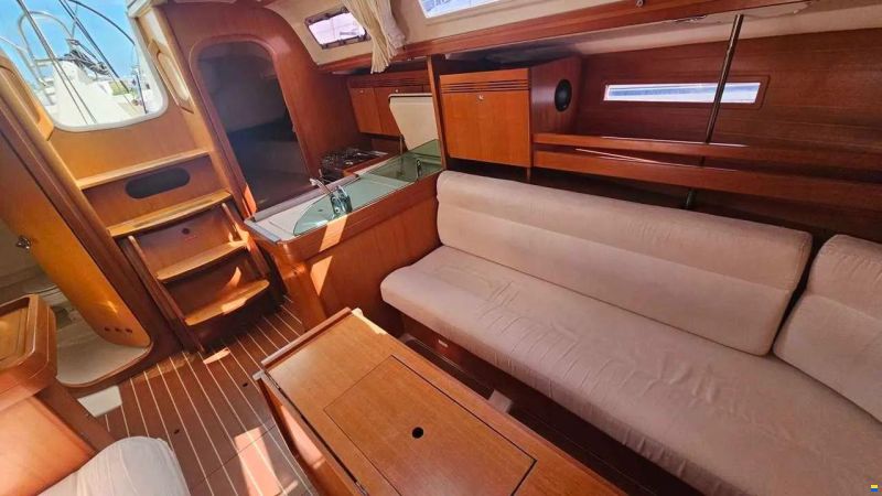Dufour 34 PERFORMANCE