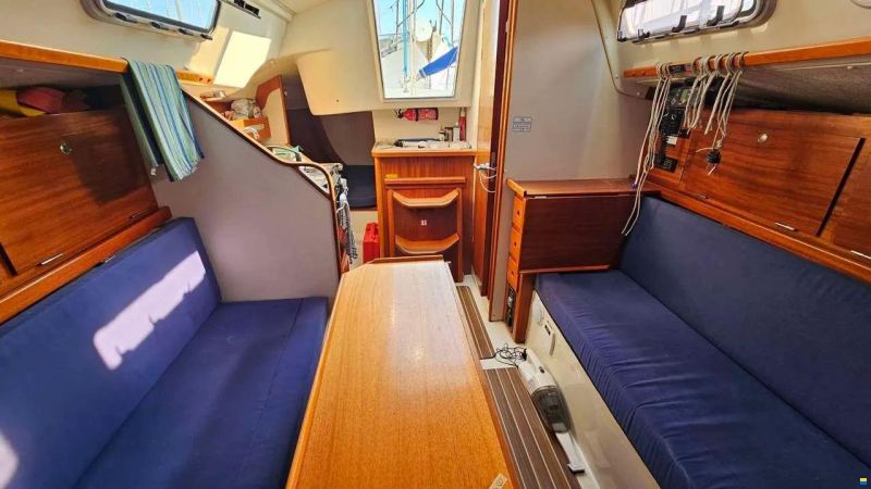 Hanse 300