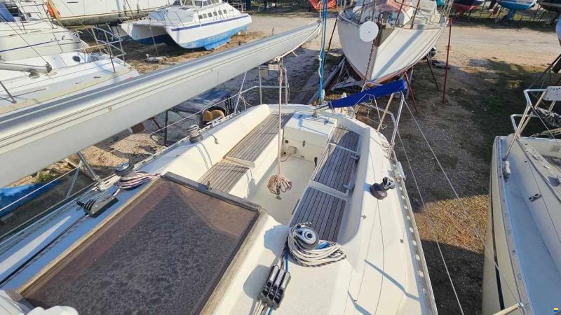Hanse 300