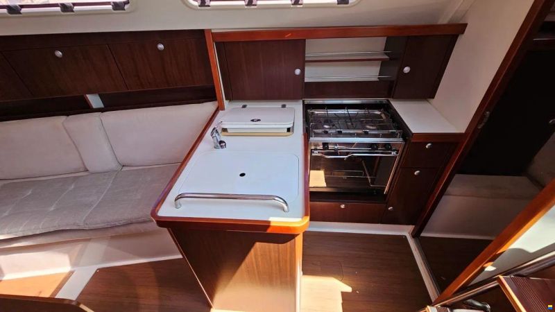 Hanse 320