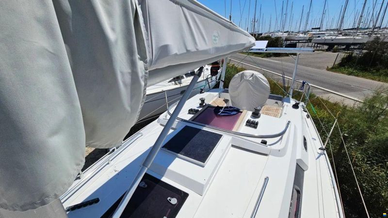 Hanse 320