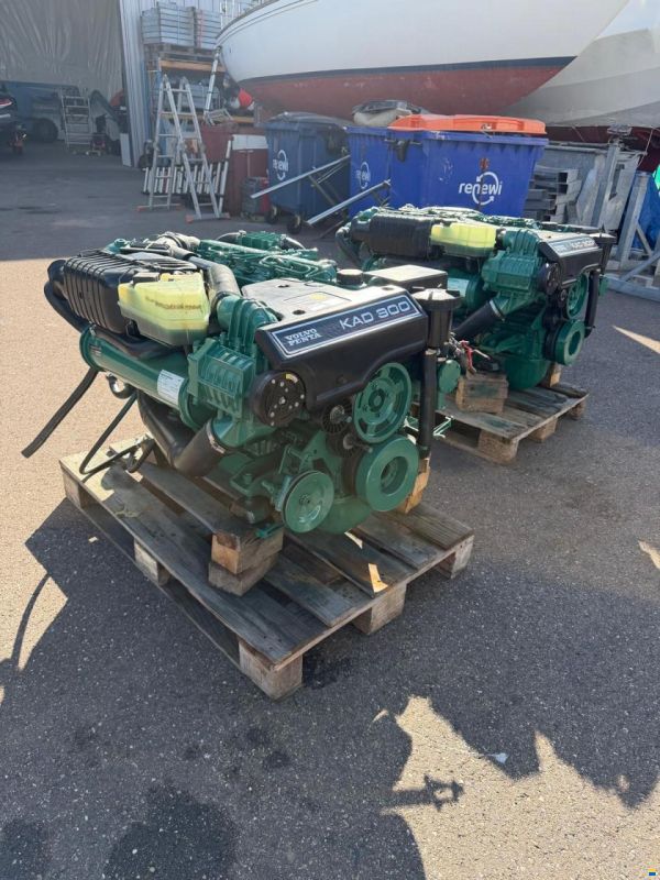 Volvo Penta 2x KAD 300
