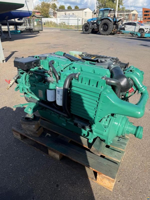 Volvo Penta 2x KAD 300