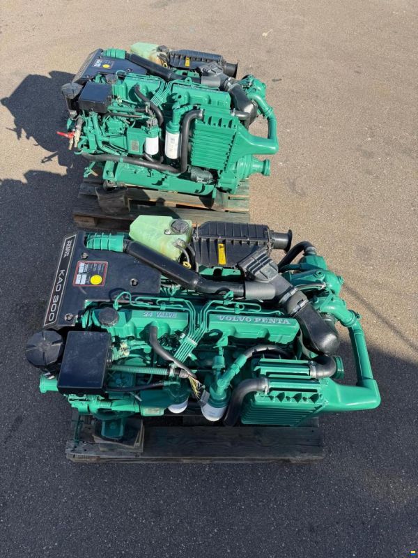 Volvo Penta 2x KAD 300
