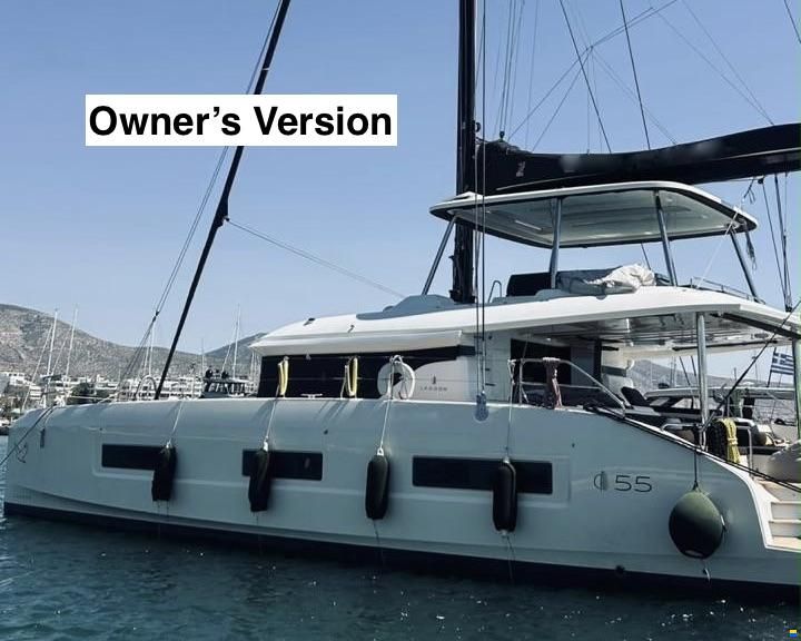Lagoon 55 Owner's Version