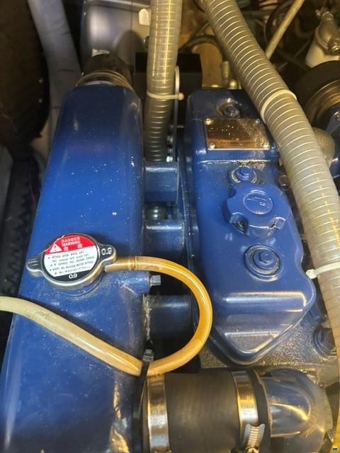 Dufour 4800