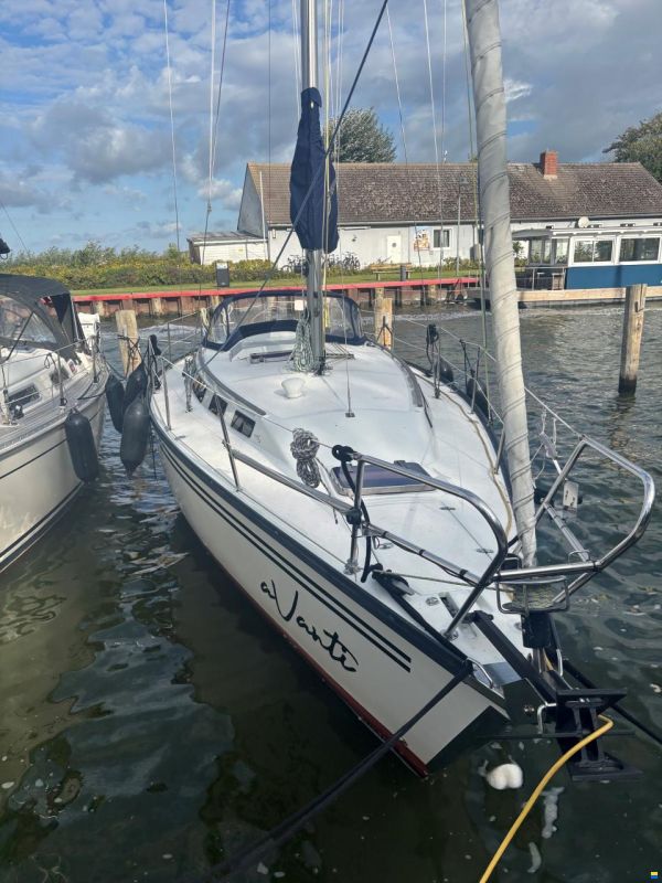 Dufour 4800