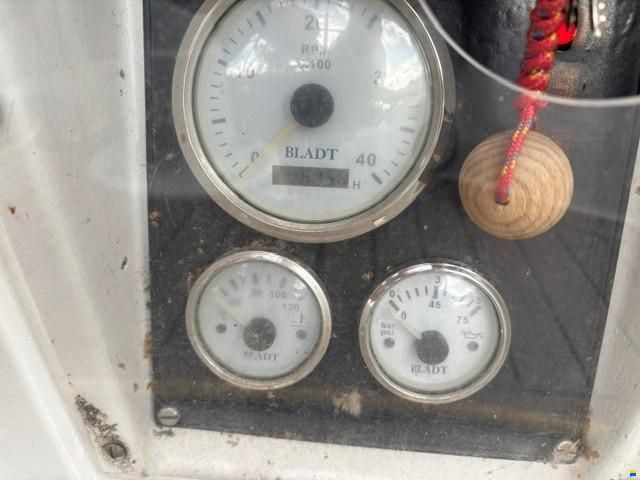 Dufour 4800