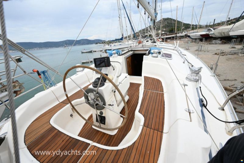 Bavaria 38