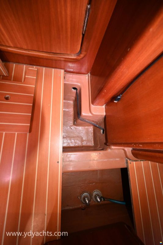 Bavaria 38
