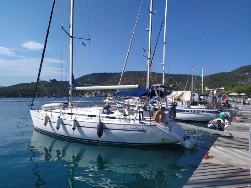 Bavaria 38