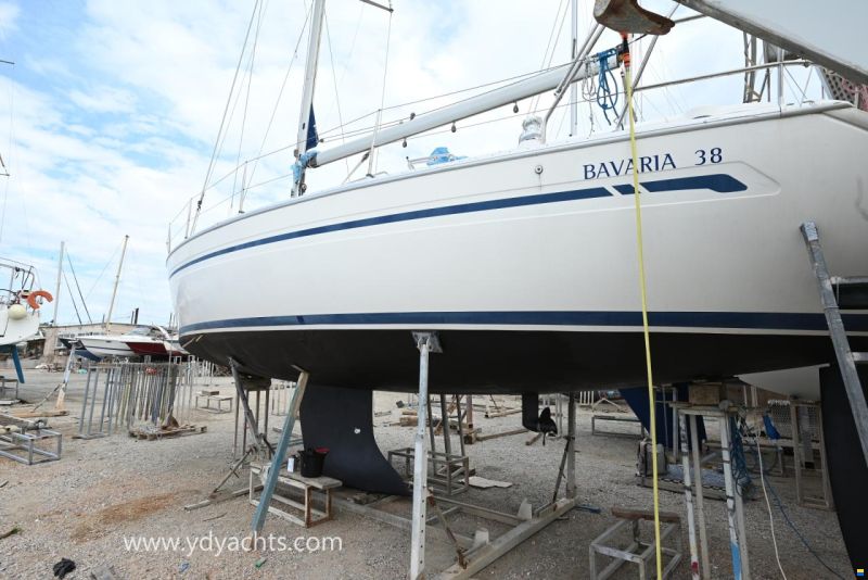 Bavaria 38