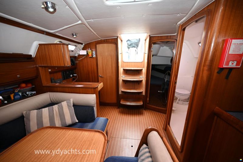 Bavaria 38