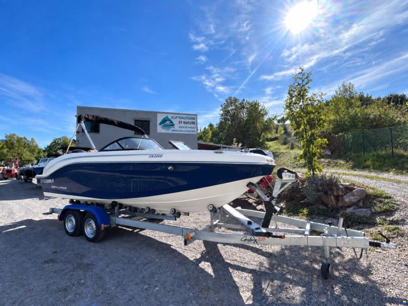 Bayliner DX2000