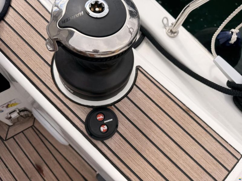 Beneteau Oceanis 47