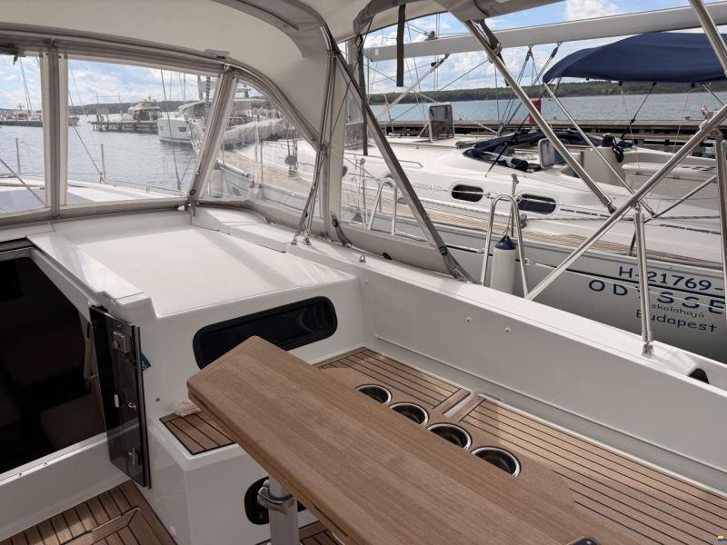 Beneteau Oceanis 47