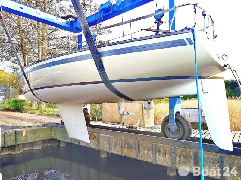 OL Boats International 1006