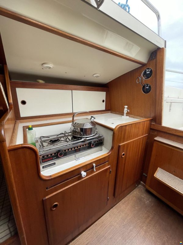 OL Boats International 1006
