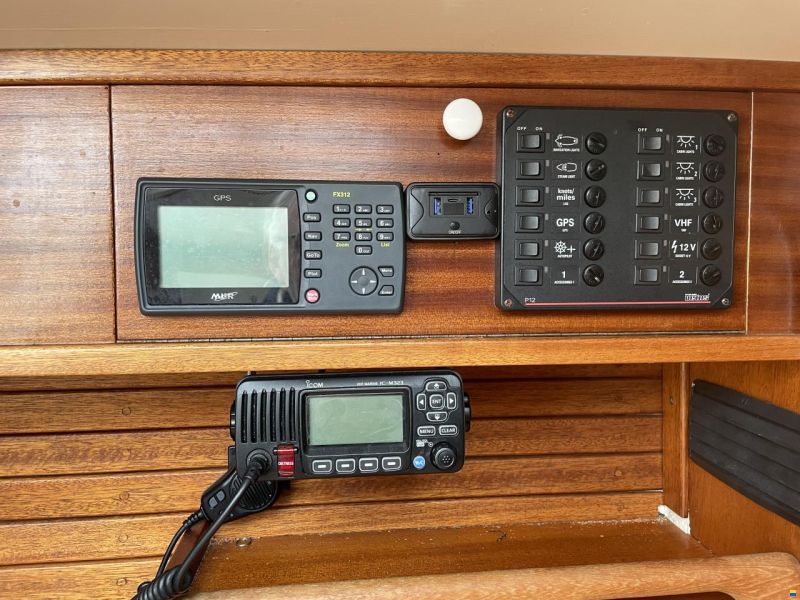 OL Boats International 1006