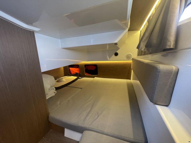 Jeanneau Merry Fisher 895 Offshore