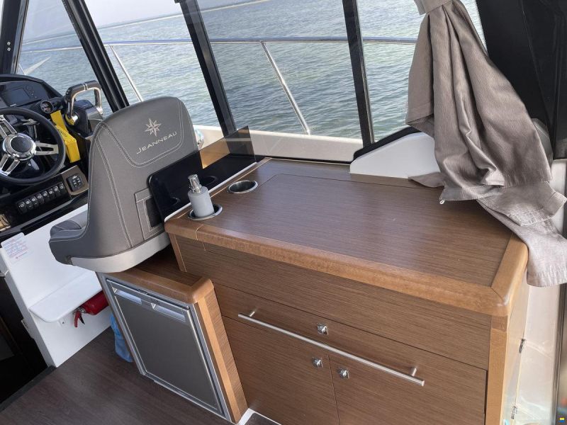 Jeanneau Merry Fisher 895 Offshore