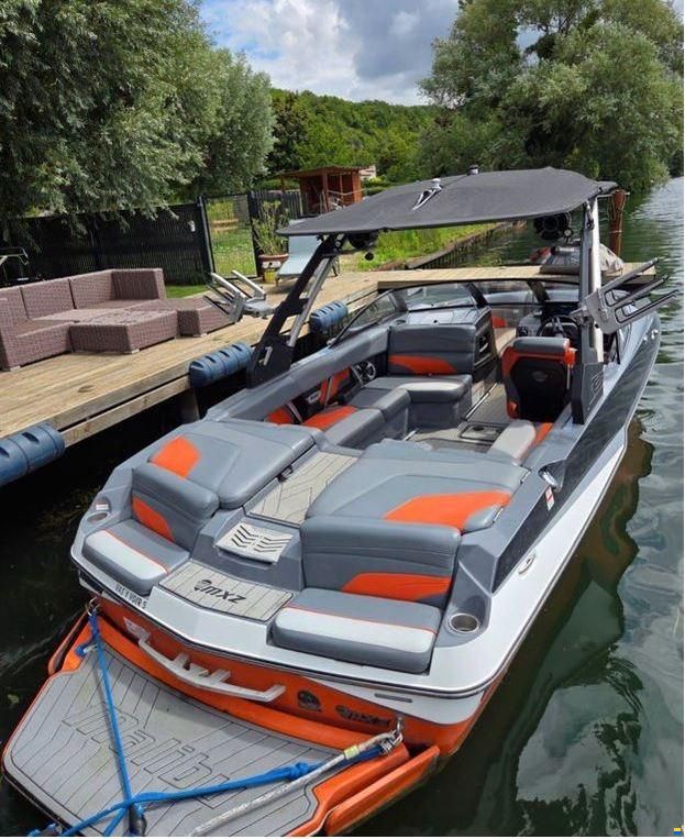 Malibu Wakesetter 22MXZ