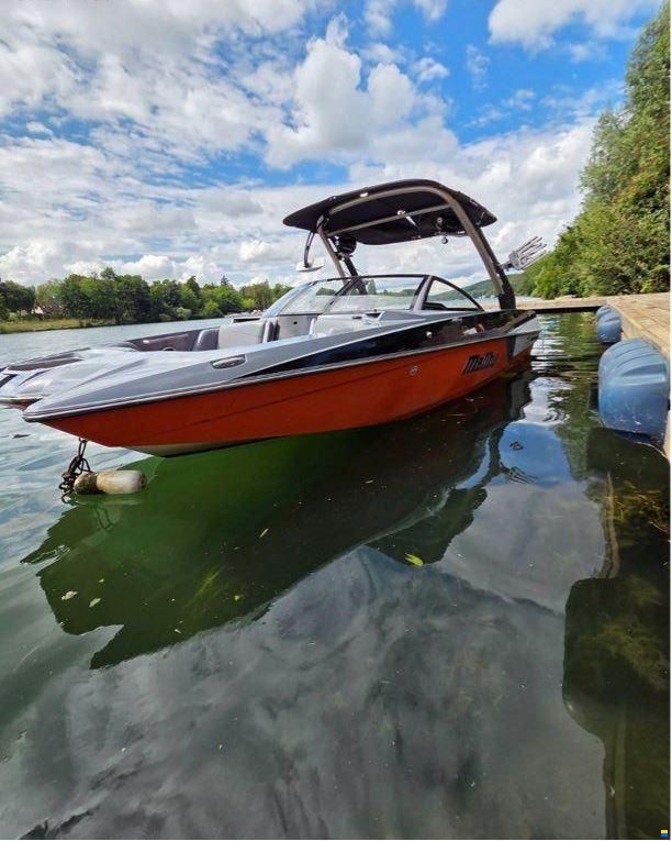 Malibu Wakesetter 22MXZ